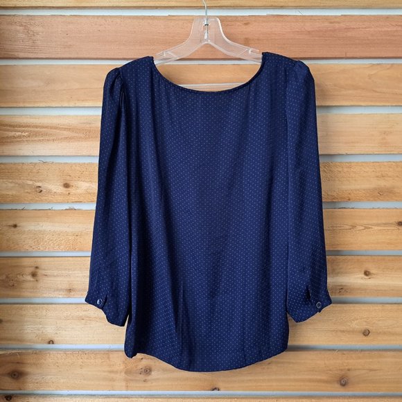 Cabi Polka Dots Top 3/4 Sleeve Size M Navy Blue Color Great Condition - Picture 11 of 12
